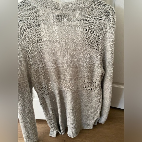 Abercrombie gray knit cardigan - Picture 4 of 5